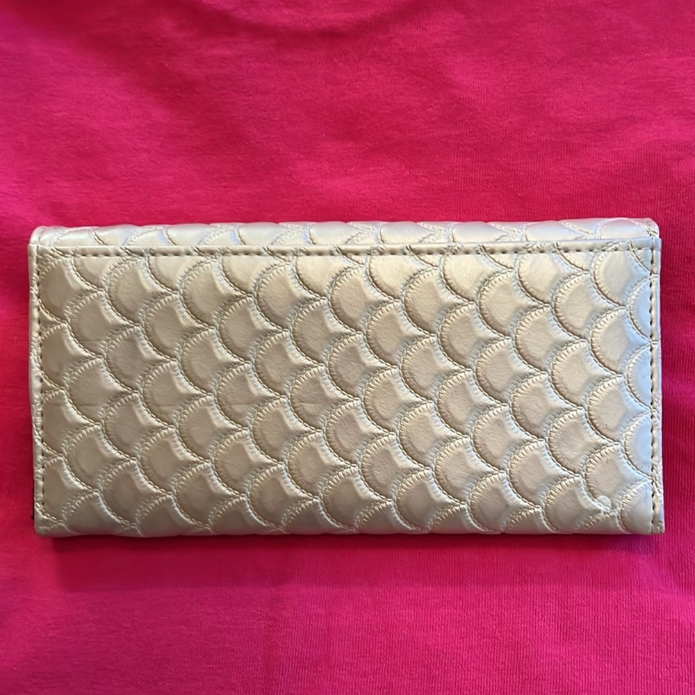 Mermaid pattern wallet - Picture 2 of 6